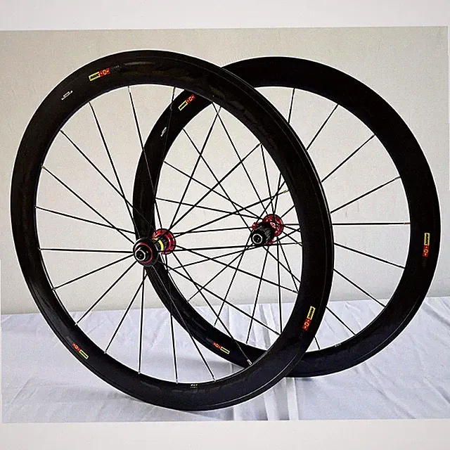 700C Road Bike Wheels Straight Pull Wind Break Wheelset for 7-11 Speed 20 Holes