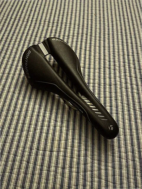 Bontrager Montrose Elite 138 Saddle Hollow Trek Seat Cut Out Cutaway