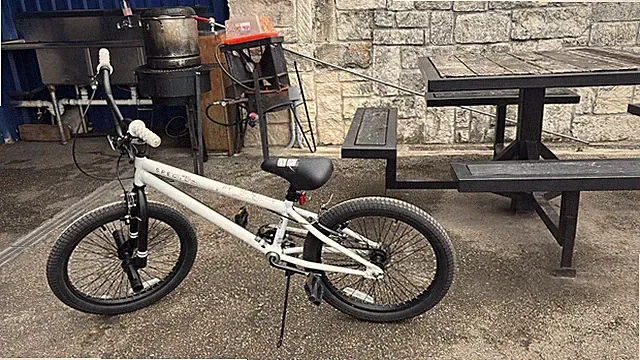 Elite Spector BMX Bike 20" White/Black Steel Frame Caliper Brakes Kickstand