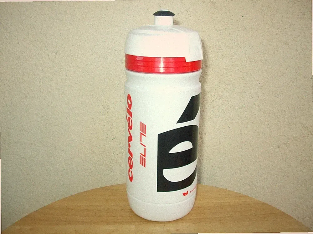 Elite Super-Corsa Bicycle Water Bottle, Cervelo Team, White, 550mL (18.5oz)