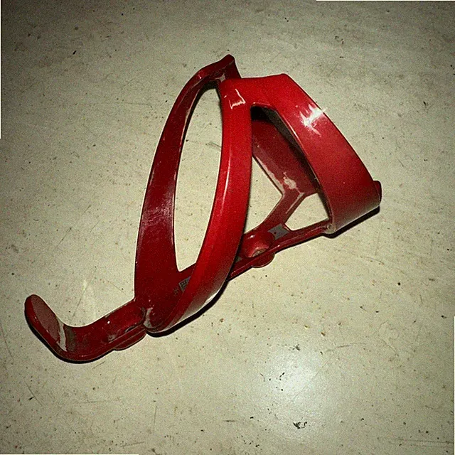 Red Gloss Worn Bontrager Elite Water Bottle Cage Bike Trek 38 Grams Used