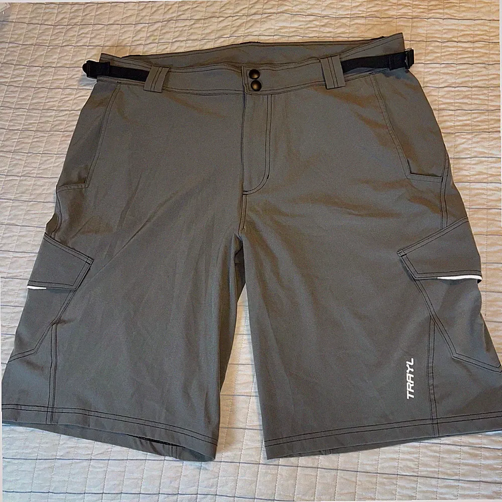Trayl Mens Elite MTN Mountain Bike Shorts Grey XXL NWT Adjustable Waist Cargo