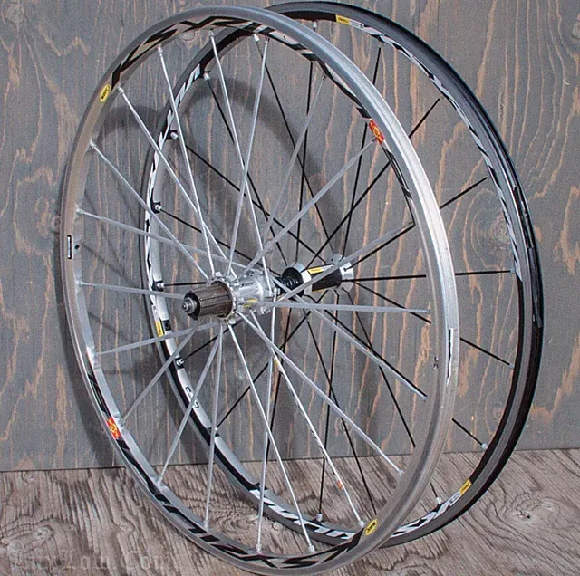 Vintage 700c Mavic RoadBike WHEEL Ksyrium Elite S SL Campagnolo Tour Bicycle Rim
